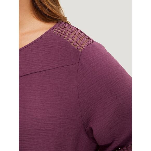 Plus Size 18 - 20 • 2x • BloomChic • mauve  Gathered Lace Patchwork Blouse - Picture 6 of 14